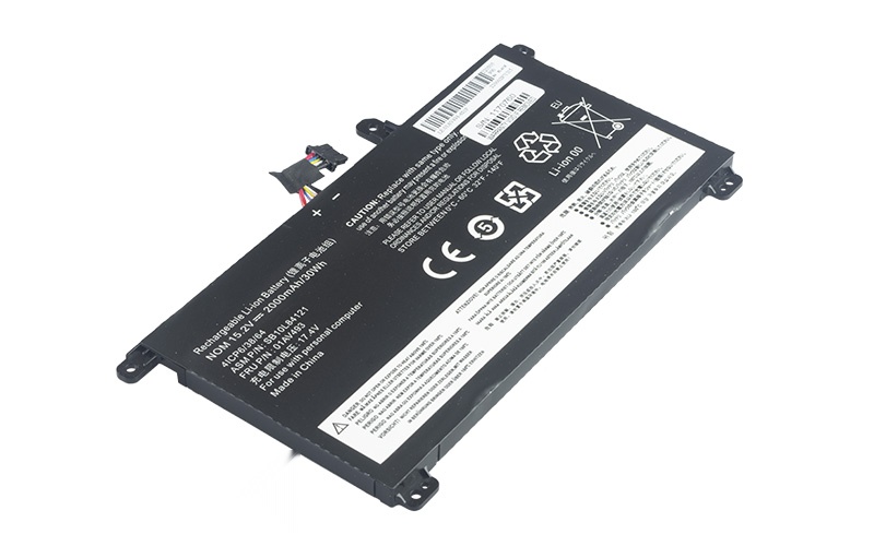 00UR891, 00UR892, SB10L84123, 01AV493 Battery for Lenovo ThinkPad T570 T580 P51S P52S (15.2V 30Wh 4-Cell Li-Poly) – Front view top 45° angle