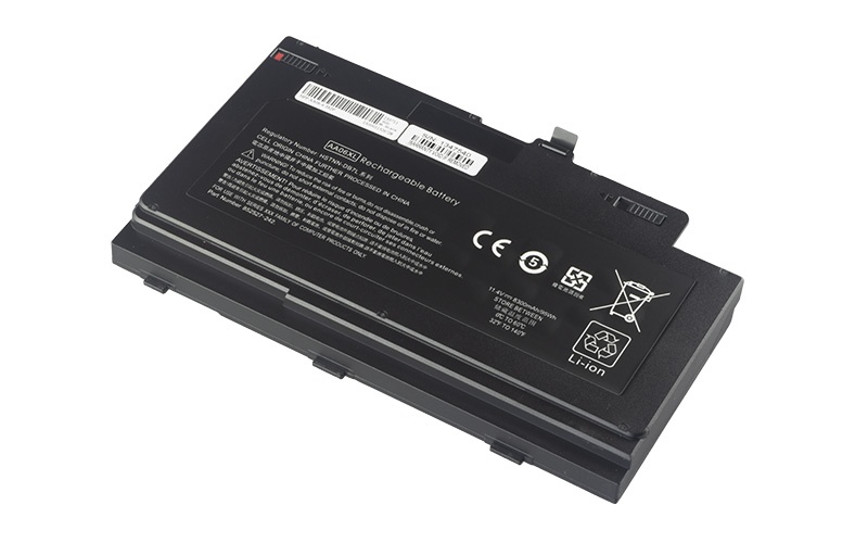AA06XL 852711-850 852527-242 Battery for HP ZBook 17 G3 G4 Mobile Workstation (11.4V 95Wh 6-Cell Li-Poly) – Front view top 45° angle