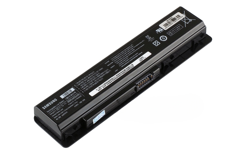 Samsung NP200B5A NP600B Battery (P/N: AA-PBAN6AB AA-PLAN6AB) 11.1V 58Wh 6-Cell – Front view top 45° angle